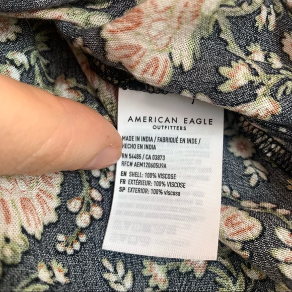 American Eagle black floral long sleeve crop blouse open circle back w tie szS - Picture 6 of 10